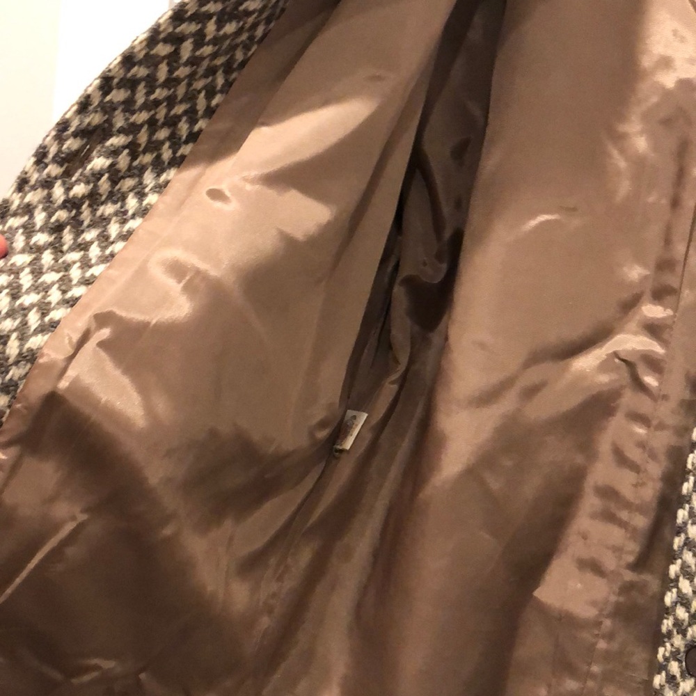 Wool Coat - Picture 5 of 7